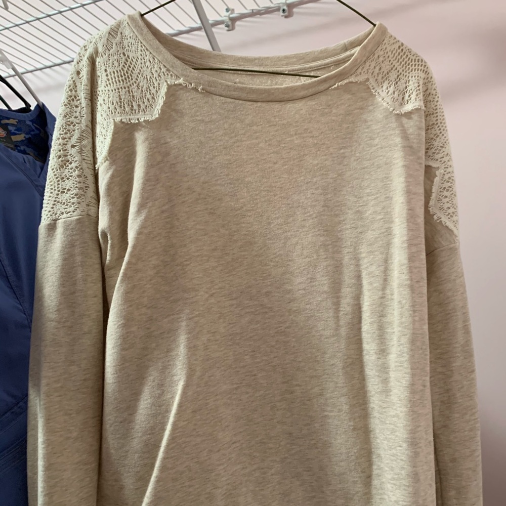 St. John’s Bay crewneck sweatshirt